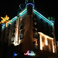 アラジン月の館