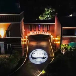 HOTEL SEEK【シーク】